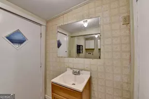 37 Spring St, Gainesville, GA 30501 - Photo 35