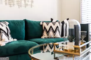 907 White St SW, Atlanta, GA 30310 - Photo 5