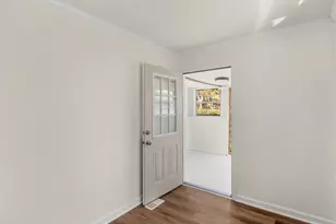 911 Clayton Ave, Griffin, GA 30223 - Photo 15