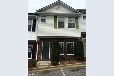 3609 Ginnis Road SW #4, Atlanta, GA 30331 - Photo 1
