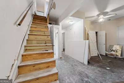 818 W 37th Street, Savannah, GA 31415 - Photo 5