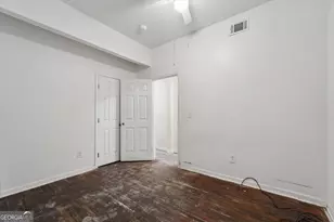 818 W 37th St, Savannah, GA 31415 - Photo 19