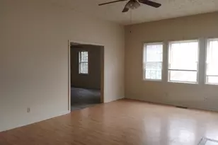 196 Commerce St, Hawkinsville, GA 31036 - Photo 3