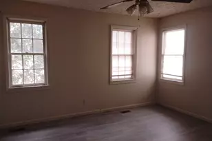 196 Commerce St, Hawkinsville, GA 31036 - Photo 5