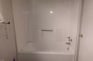 196 Commerce St, Hawkinsville, GA 31036 - Photo 9