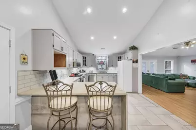 4731 Shadybrook Way SE, Conyers, GA 30094 - Photo 17