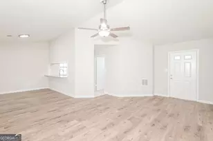 819 Arbor Hill Dr, Stone Mountain, GA 30088 - Photo 5