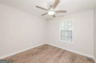 819 Arbor Hill Dr, Stone Mountain, GA 30088 - Photo 17