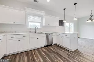 208 Timberlake Dr, Guyton, GA 31312 - Photo 11
