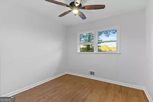 864 Oak St NW, Atlanta, GA 30318 - Photo 15