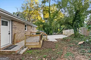 864 Oak St NW, Atlanta, GA 30318 - Photo 19