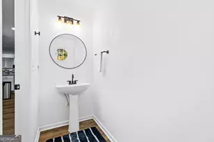 5356 Creekview Way, Morrow, GA 30260 - Photo 3