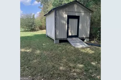 110 Bradley Circle, Barnesville, GA 30204 - Photo 13