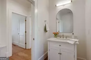 221 University Dr, Athens, GA 30605 - Photo 25