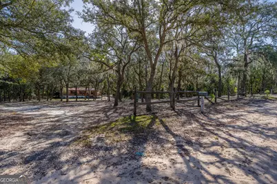 5768 Holly Drive, Blackshear, GA 31516 - Photo 3