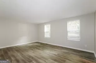694 Stoneside Dr, Stone Mountain, GA 30083 - Photo 5