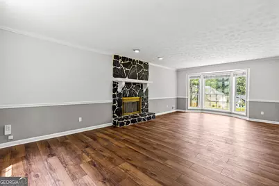 4966 Cold Springs Drive NW, Lilburn, GA 30047 - Photo 5