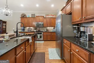 64 Star Spangled Ln, Peachtree City, GA 30269 - Photo 9