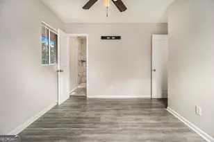 7053 Eunice Dr, Riverdale, GA 30274 - Photo 19