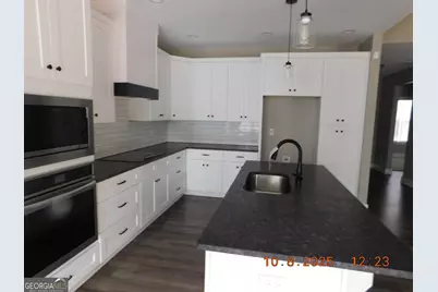 725 McCollum Road, Barnesville, GA 30204 - Photo 9