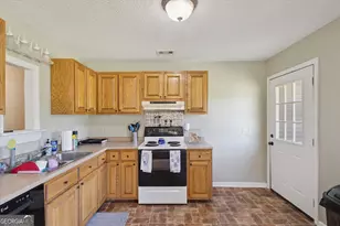 983 Johnny Brannen, Statesboro, GA 30458 - Photo 11