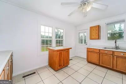 1100 Euclid Avenue, Waycross, GA 31501 - Photo 9