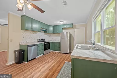 766 McElrath Street, Sandersville, GA 31082 - Photo 15