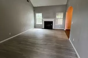 212 Polar Ln, Carrollton, GA 30117 - Photo 3