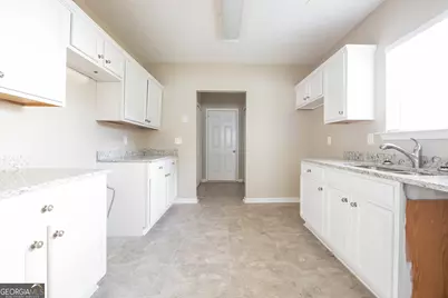 5345 Yellow Pine Drive, McDonough, GA 30252 - Photo 5