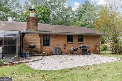 1296 Lake Lucerne Road, Lilburn, GA 30047 - Photo 39