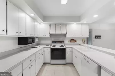 405 N Main Street, Statesboro, GA 30458 - Photo 3