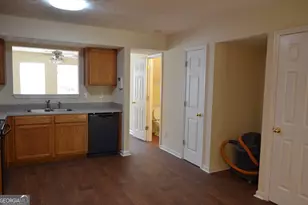 6348 Wellington Walk Way, Lithonia, GA 30058 - Photo 9