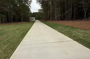 4983 Guthrie Cemetery Rd, Loganville, GA 30052 - Photo 9