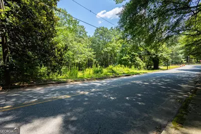 1095 Northwest Drive, Atlanta, GA 30318 - Photo 15