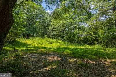 1095 Northwest Drive, Atlanta, GA 30318 - Photo 9