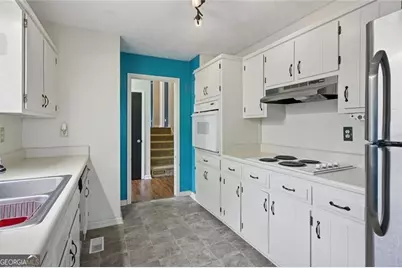 125 Meadowview Circle, Tyrone, GA 30290 - Photo 13