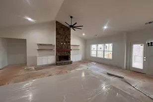 219 Signing Tree Ln, Clarkesville, GA 30523 - Photo 5