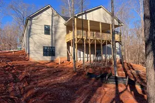 219 Signing Tree Ln, Clarkesville, GA 30523 - Photo 3