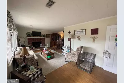 849 Prosperity Drive, Swainsboro, GA 30401 - Photo 3