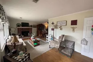 849 Prosperity Dr, Swainsboro, GA 30401 - Photo 3