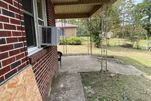 849 Prosperity Dr, Swainsboro, GA 30401 - Photo 7
