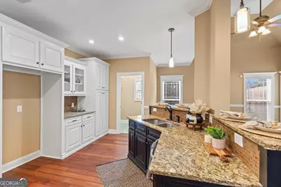 300 Cheshire Drive, Warner Robins, GA 31088 - Photo 17