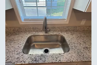 1431 Lorenzo Drive SW, Atlanta, GA 30310 - Photo 5