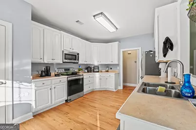 161 NW Emily Circle, Milledgeville, GA 31061 - Photo 11