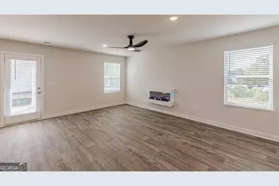 4839 Station, Union City, GA 30291 - Photo 17