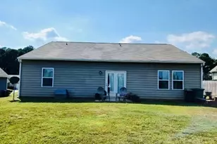 1082 Cold Water Dr, Griffin, GA 30224 - Photo 5