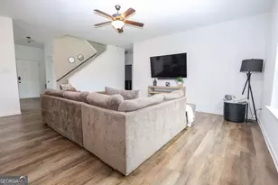 219 Ivy Glen Dr, Perry, GA 31069 - Photo 3