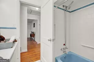 1105 E De Renne Dr, Savannah, GA 31406 - Photo 21