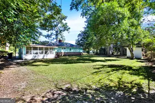 1105 E De Renne Dr, Savannah, GA 31406 - Photo 39