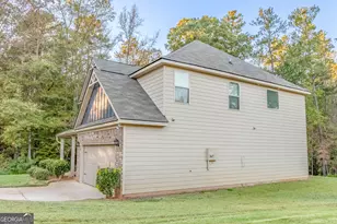 2103 River Walk Ct, Griffin, GA 30223 - Photo 3